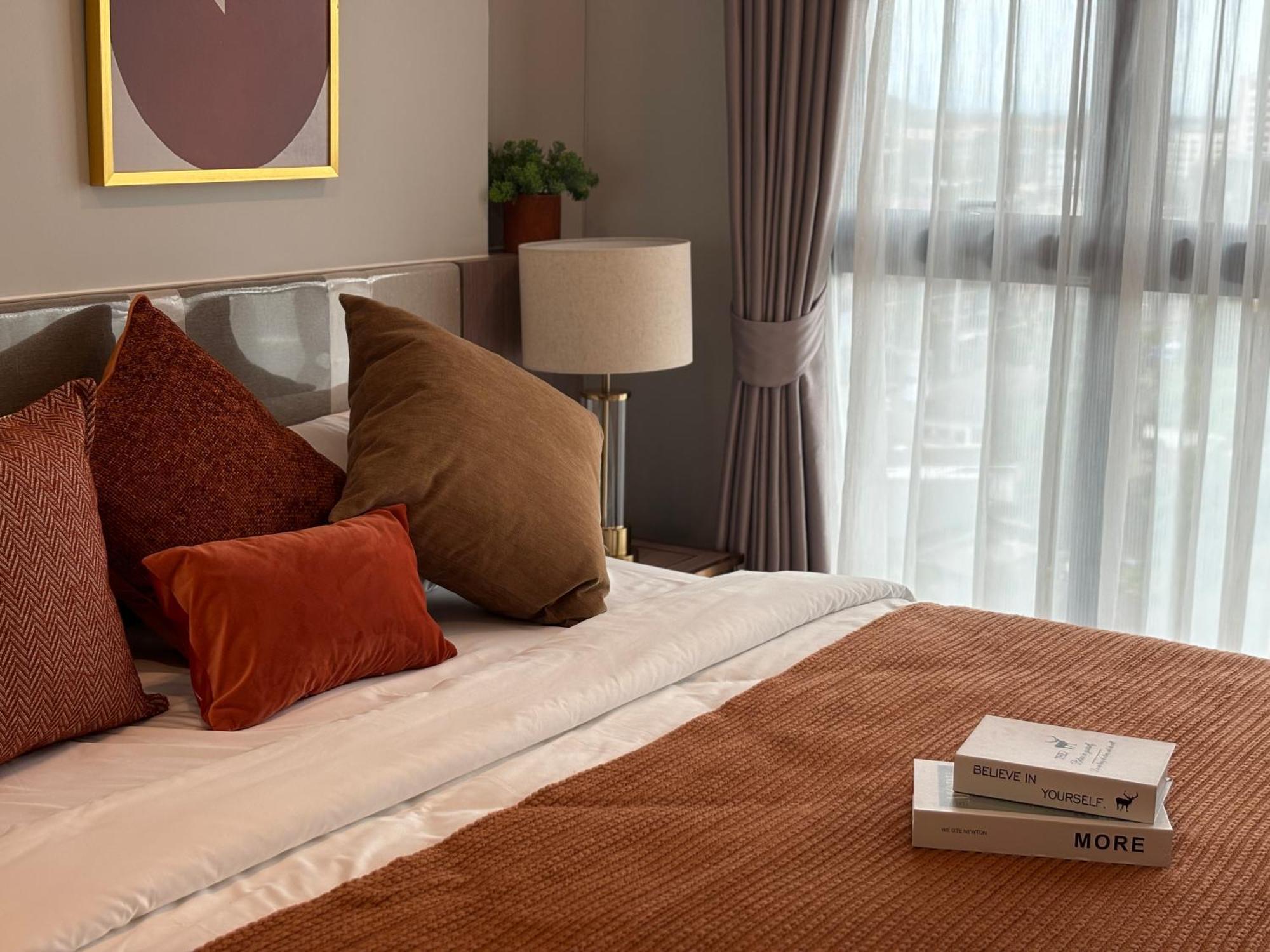 Appartement Astra Sky River 2 Bedroom Rooftop Swimming Pool Gym Centre Chiang Mai